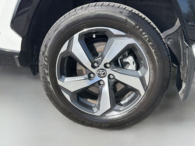 Used 2023 Toyota RAV4 SE w/ Weather & Moonroof Package AWD/4WD image 29
