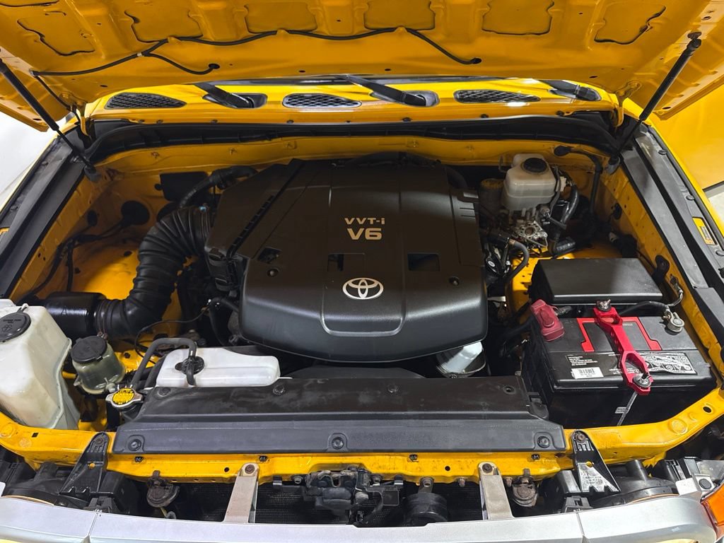 Used 2009 Toyota FJ Cruiser 4WD w/ Convenience Pkg image 31