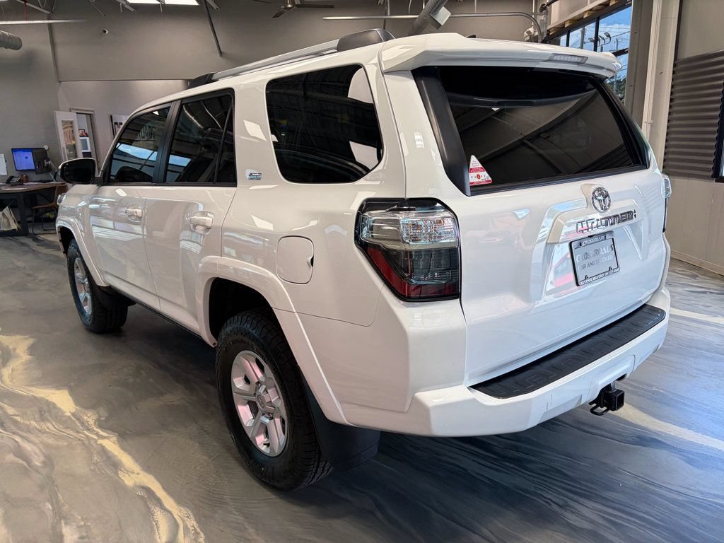 Used 2022 Toyota 4Runner SR5 Premium w/ Moonroof Package AWD/4WD image 42