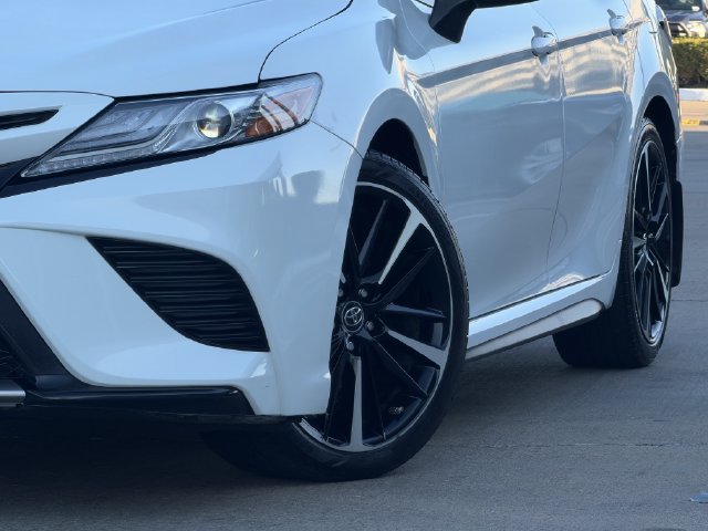 Used 2019 Toyota Camry XSE w/ Navigation Package FWD image 10