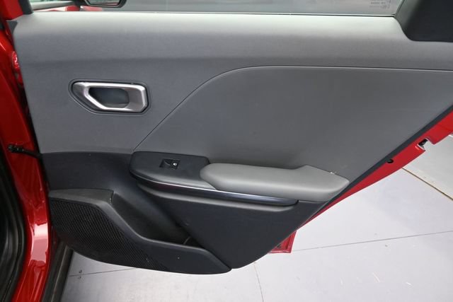 Used 2025 Kia K4 FWD image 30
