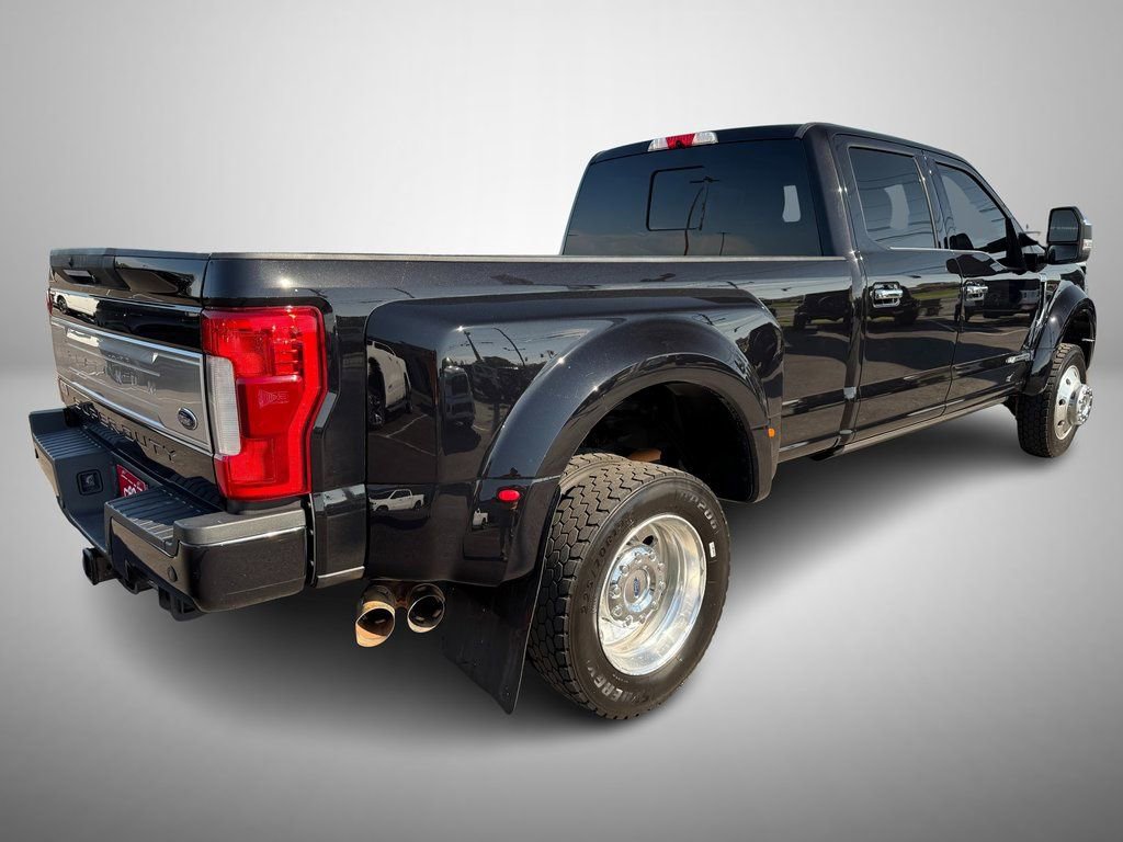 Used 2019 Ford F450 Platinum w/ Platinum Ultimate Package AWD/4WD image 3