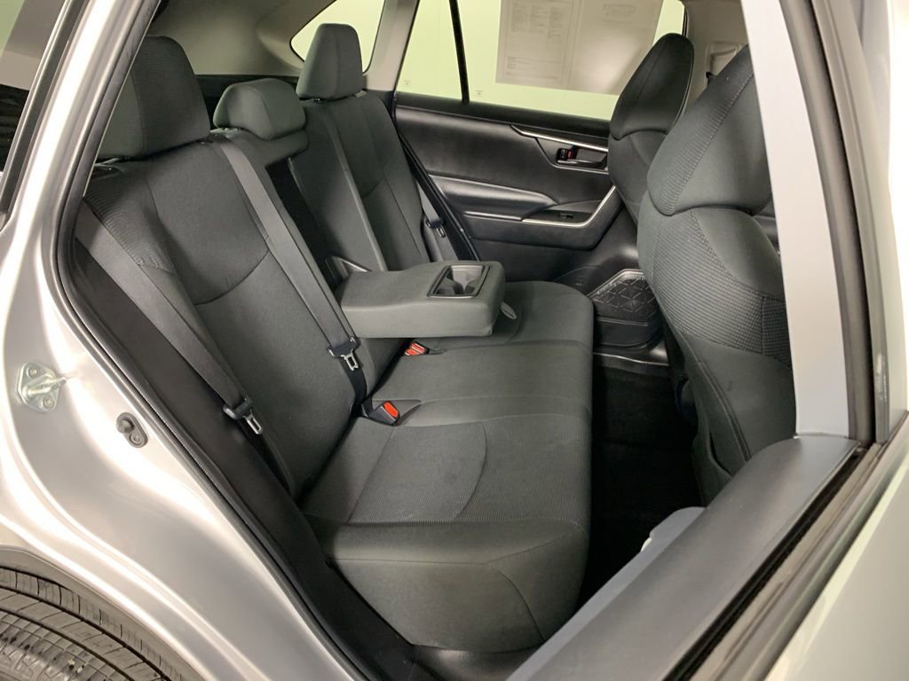 Used 2024 Toyota RAV4 LE image 34