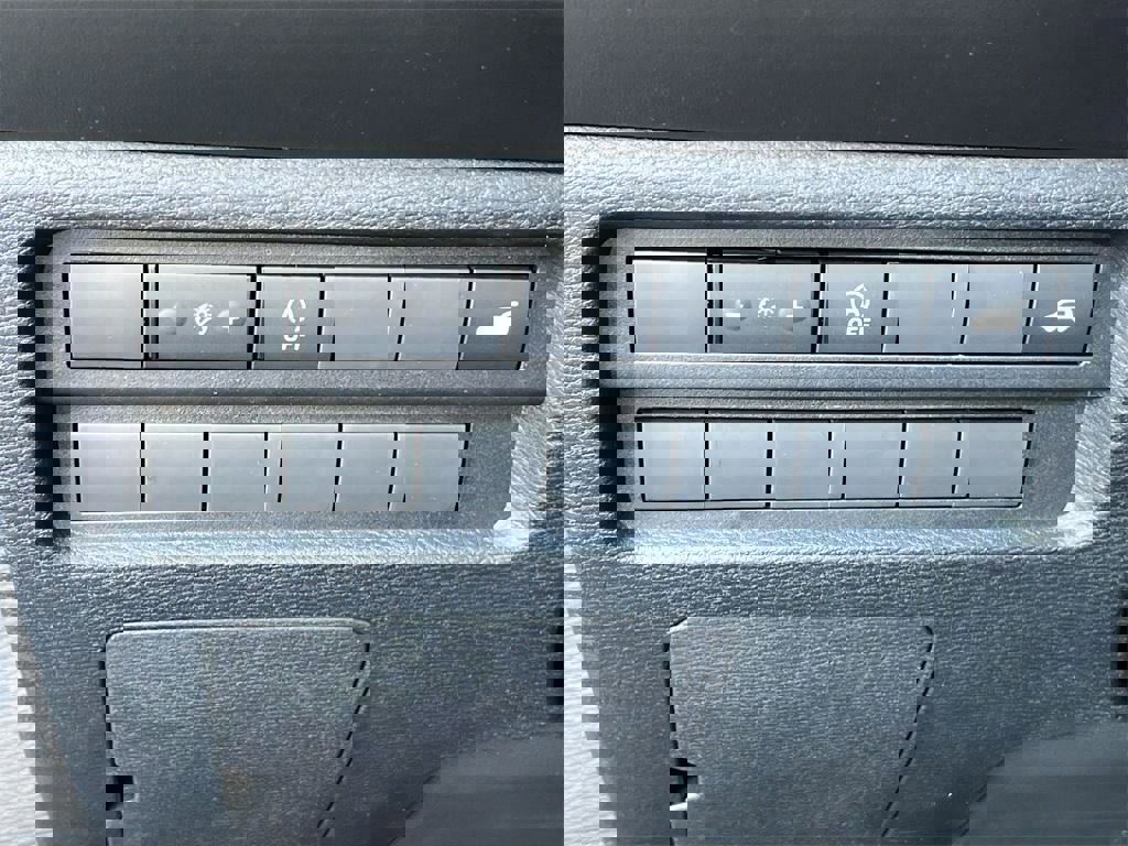 New 2026 Mitsubishi Outlander SE image 9