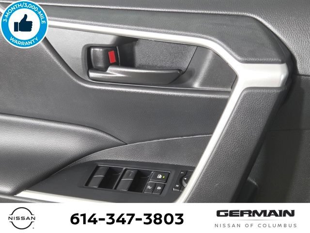 Used 2023 Toyota RAV4 LE AWD/4WD image 27