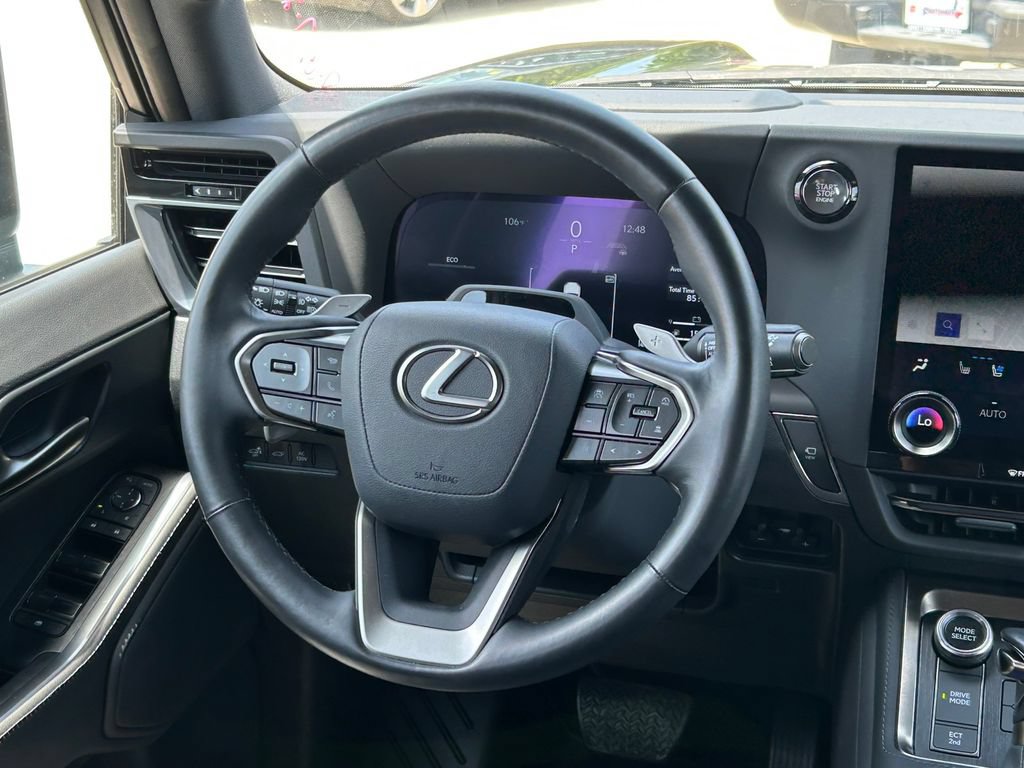 Used 2024 Lexus GX 550 w/ Accessory Package (Z1) AWD/4WD image 45