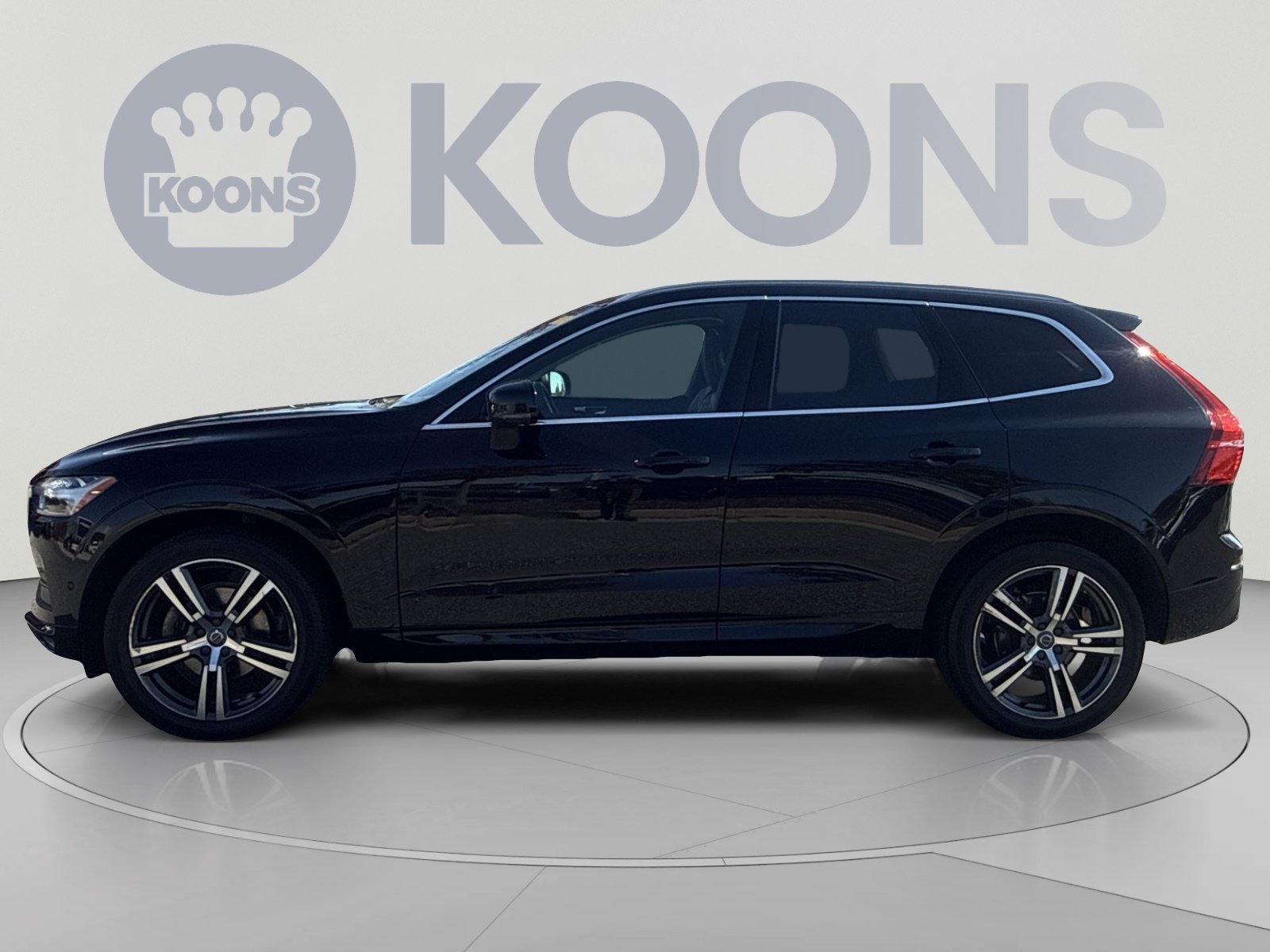 Used 2019 Volvo XC60 T5 Momentum w/ Protection Package Premier FWD image 13