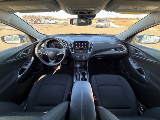 Used 2025 Chevrolet Malibu LT image 27