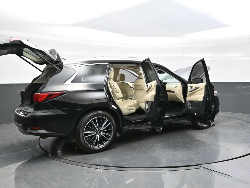 Used 2020 INFINITI QX60 Luxe w/ Sensory Package AWD/4WD image 42