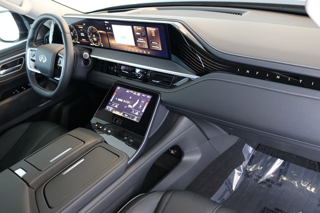 Certified 2025 INFINITI QX80 Sensory image 45