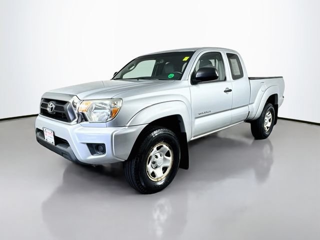 Used 2012 Toyota Tacoma 4x4 Access Cab w/ SR5 Pkg image 2
