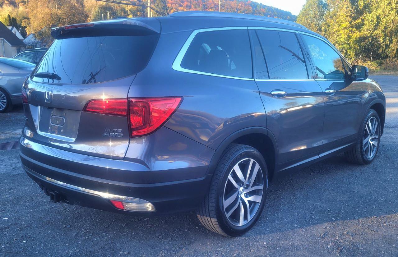 Used 2017 Honda Pilot Elite image 8