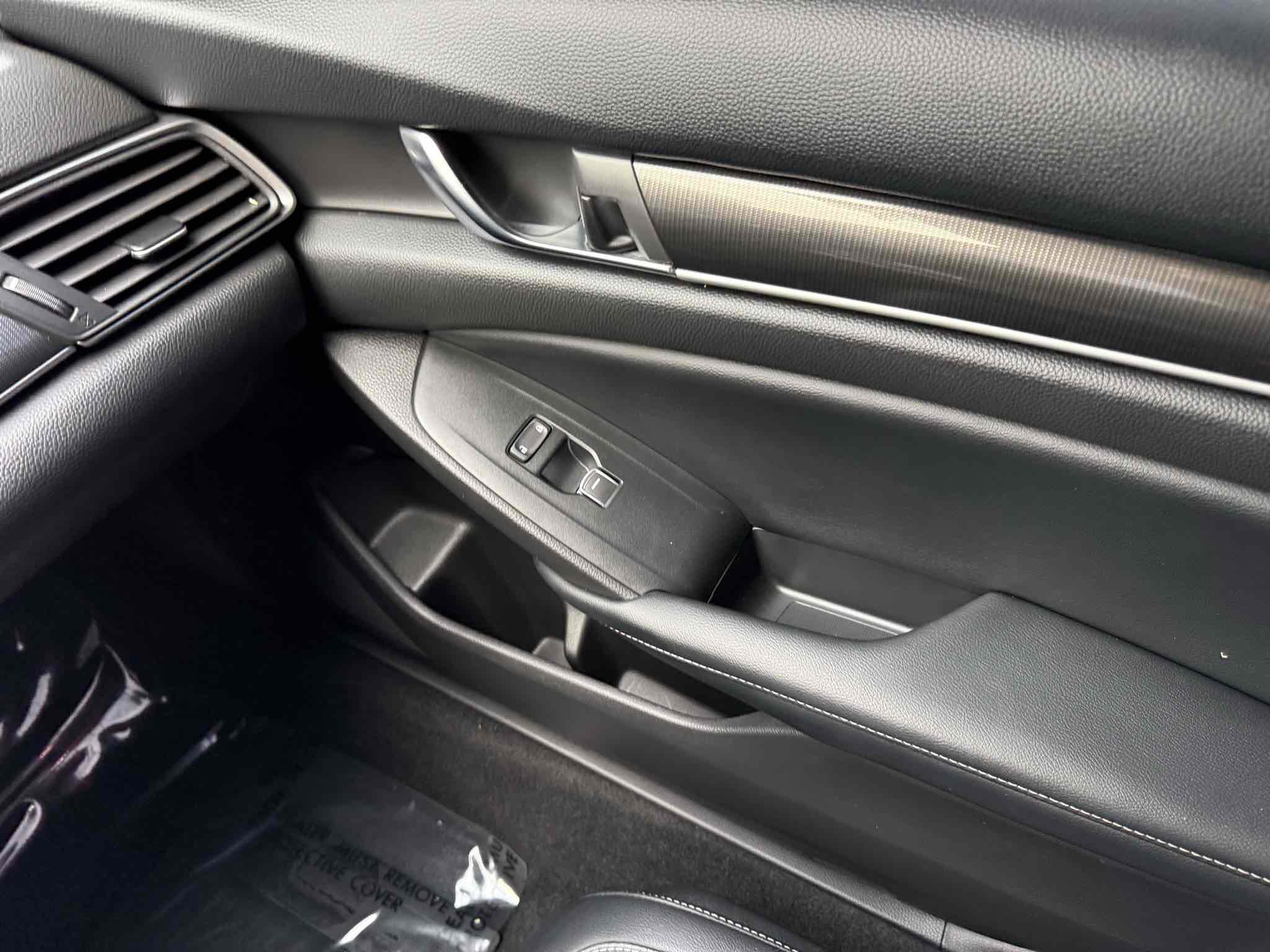 Used 2018 Honda Accord Sport image 52