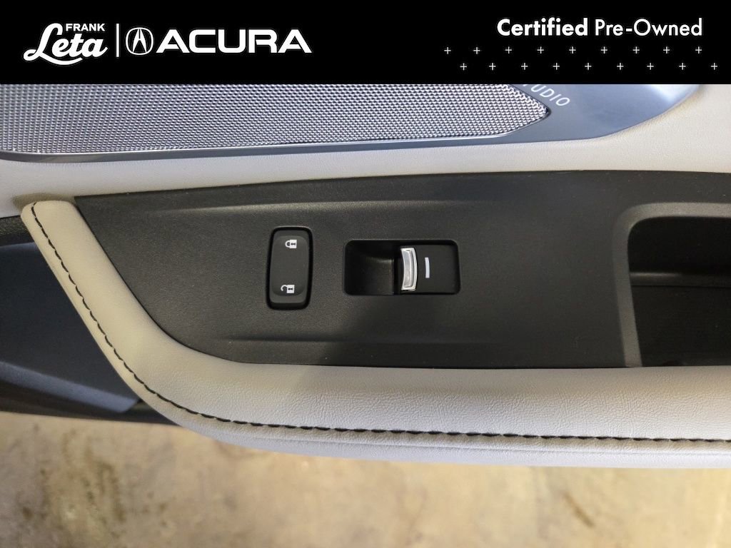 Certified 2025 Acura RDX w/ Technology Package image 23