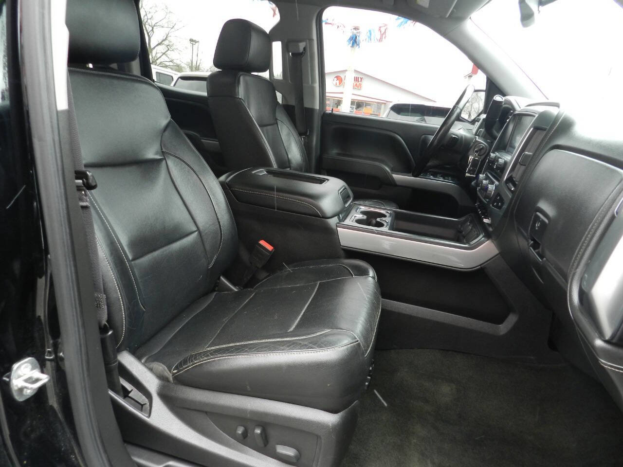 Used 2017 Chevrolet Silverado 1500 LTZ Z71 w/ LTZ Plus Package image 11