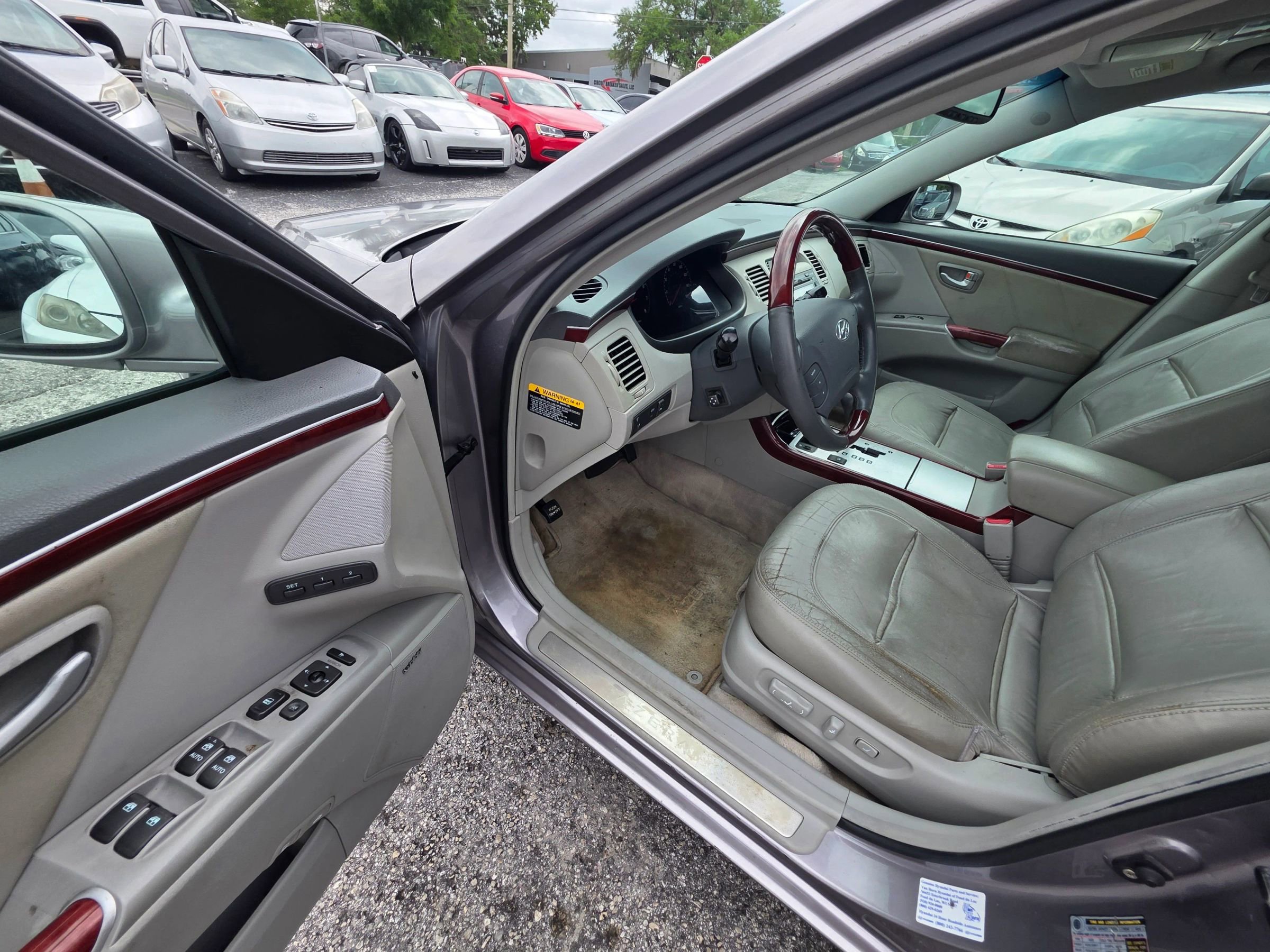 Used 2008 Hyundai Azera Limited FWD image 12