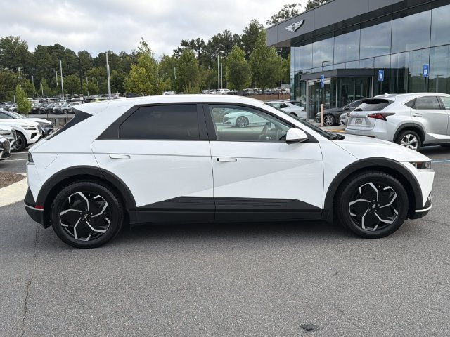 Certified 2024 Hyundai Ioniq 5 SEL RWD image 9