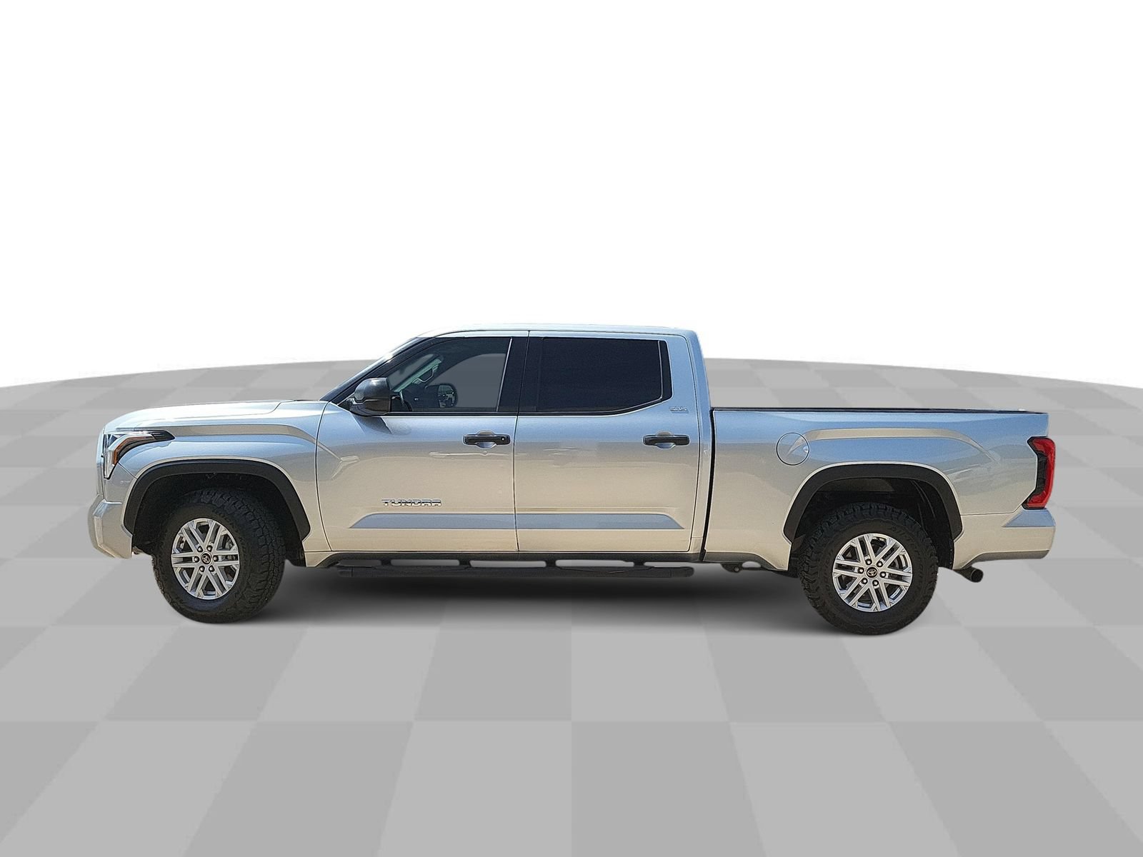 Used 2023 Toyota Tundra SR5 AWD/4WD image 5