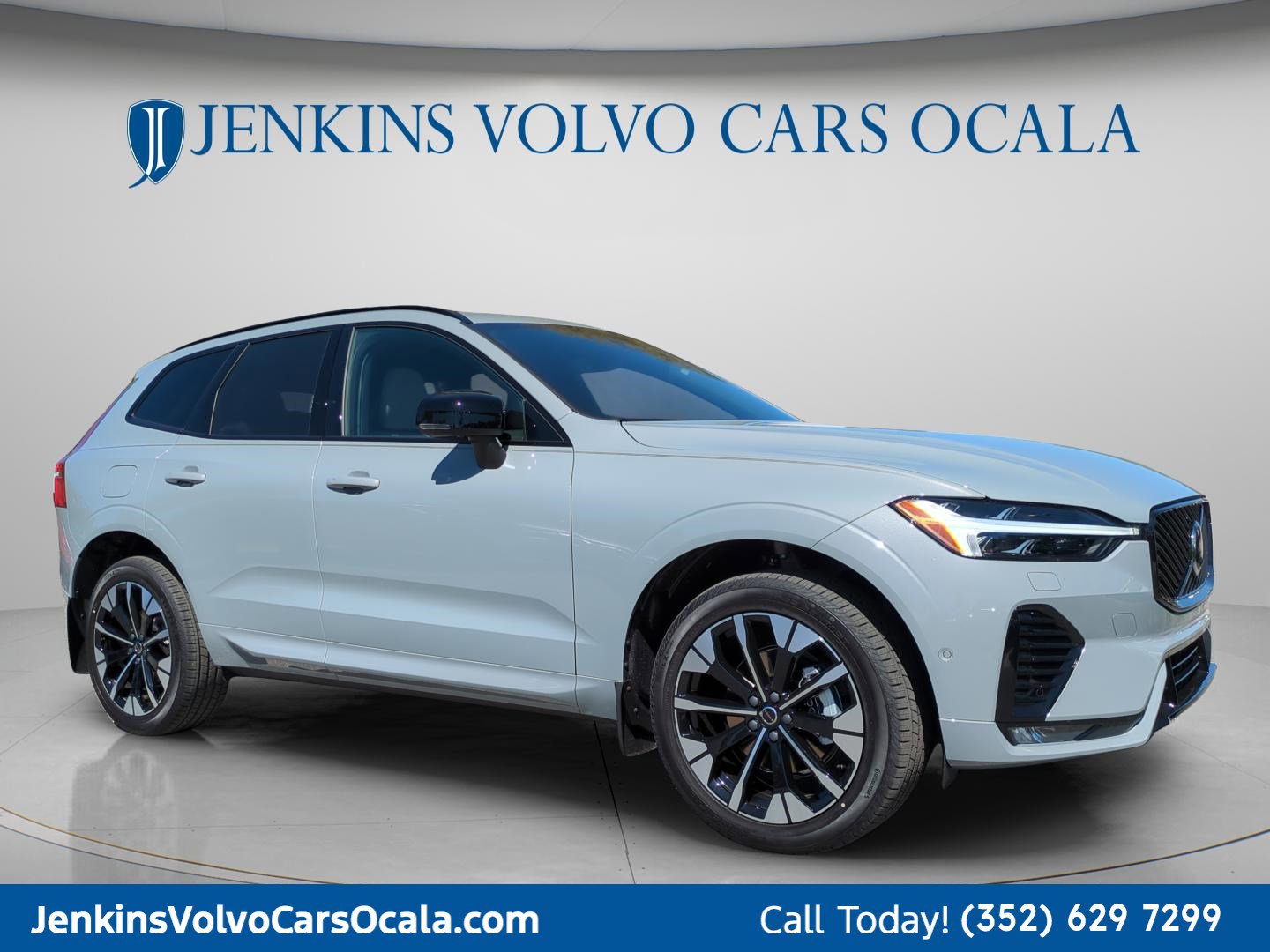 New 2026 Volvo XC60 B5 Plus w/ Protection Package Premier