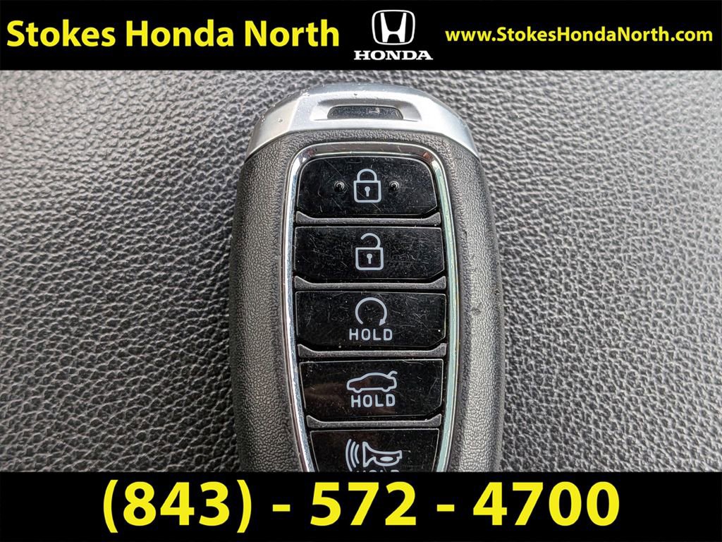 Used 2021 Hyundai Elantra SEL image 25