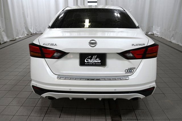 Used 2021 Nissan Altima 2.5 Platinum image 11