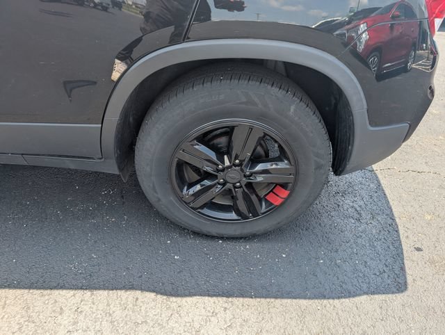 Used 2019 Chevrolet Trax LT w/ LT Convenience Package FWD image 22