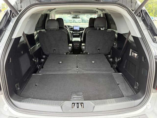 Used 2021 Ford Explorer Limited w/ Equipment Group 301A image 49