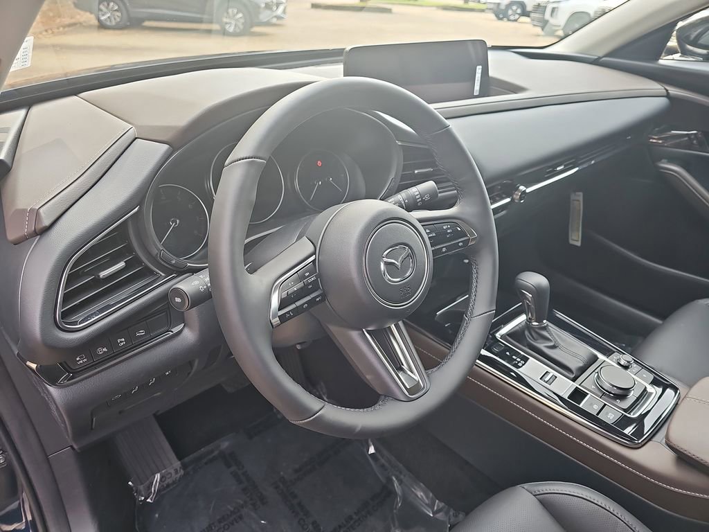 New 2025 MAZDA CX-30 2.5 Turbo w/ Premium Plus Pkg AWD/4WD image 16