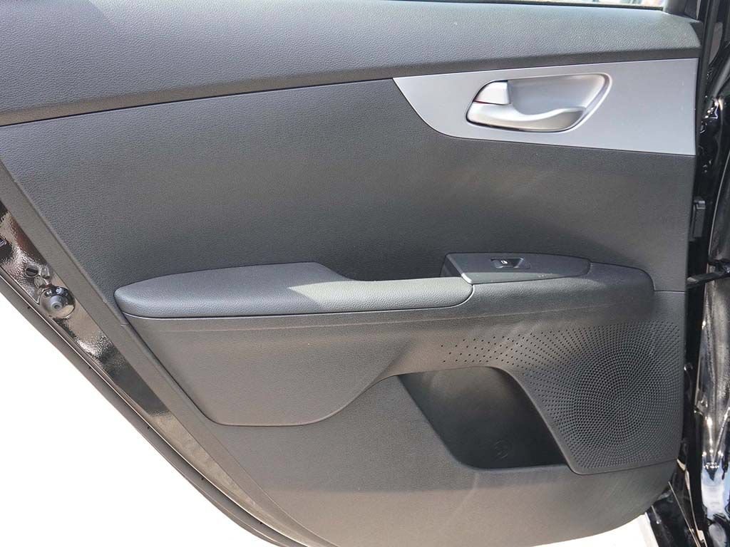 Used 2023 Kia Forte LXS FWD image 20