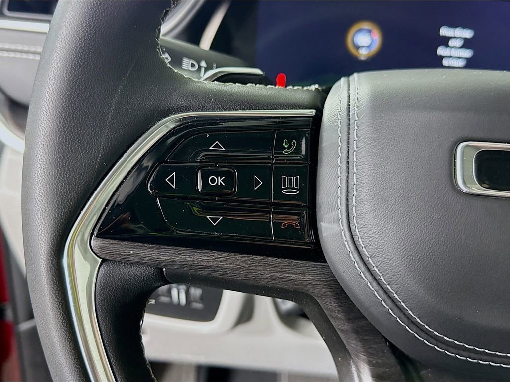 Used 2022 Jeep Grand Cherokee Overland image 24