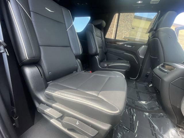 Used 2021 Cadillac Escalade Premium Luxury w/ Driver Assist Tech Package image 27
