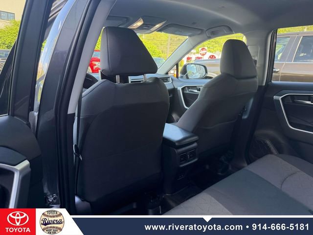 Certified 2023 Toyota RAV4 XLE AWD/4WD image 15