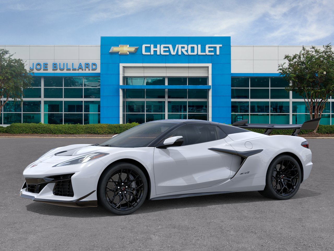 New 2026 Chevrolet Corvette ZR1 w/ ZR1 Carbon Fiber Aero Package RWD image 2