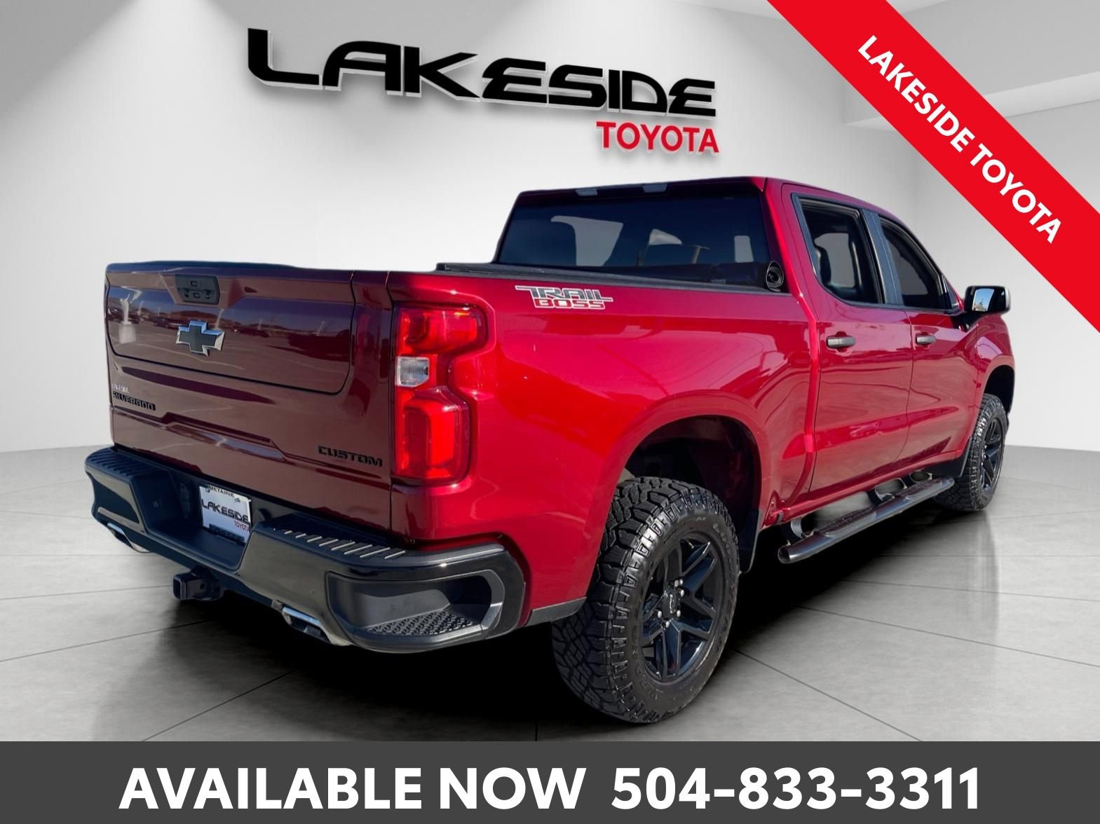 Used 2021 Chevrolet Silverado 1500 Custom Trail Boss w/ LPO, Dark Essentials Package image 6