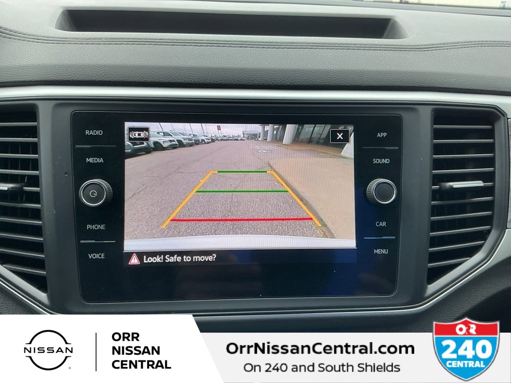 Used 2021 Volkswagen Atlas Cross Sport SE image 25