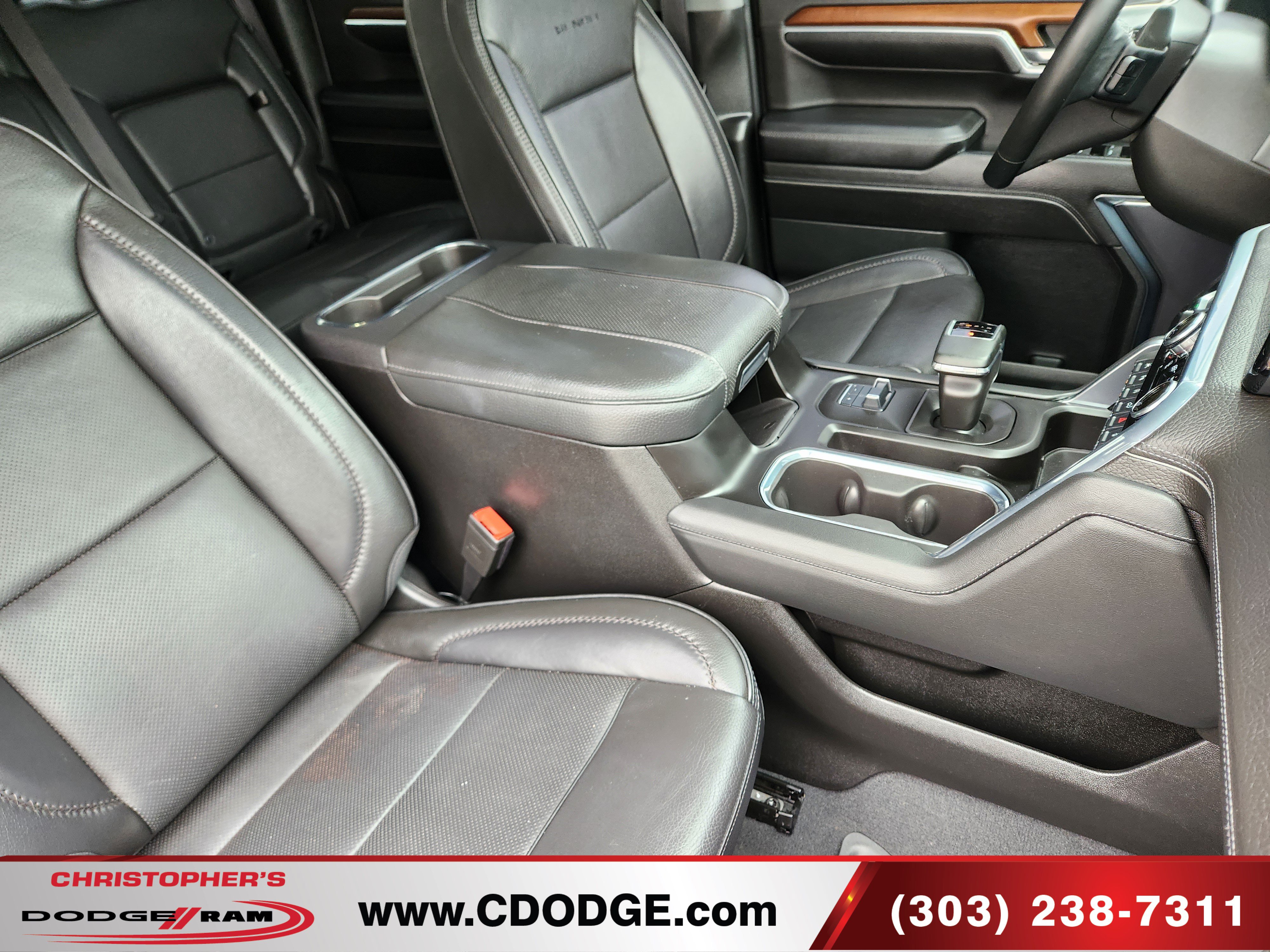 Used 2023 GMC Sierra 1500 Denali w/ Technology Package AWD/4WD image 25