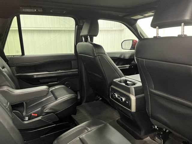 Used 2021 Ford Expedition XLT RWD image 16