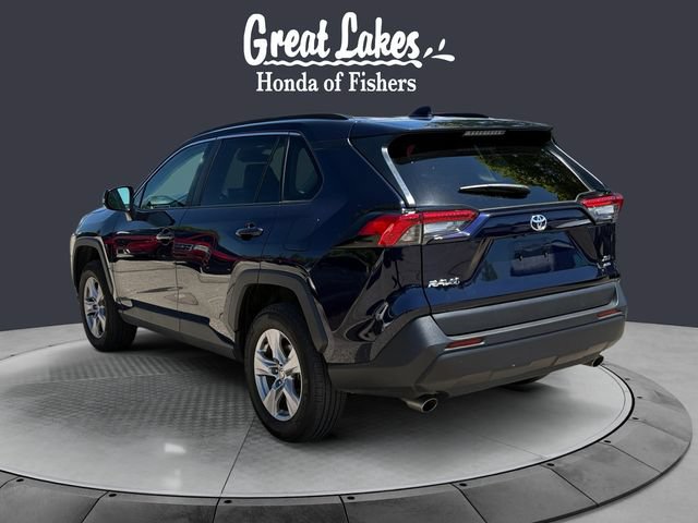 Used 2025 Toyota RAV4 XLE AWD/4WD image 3