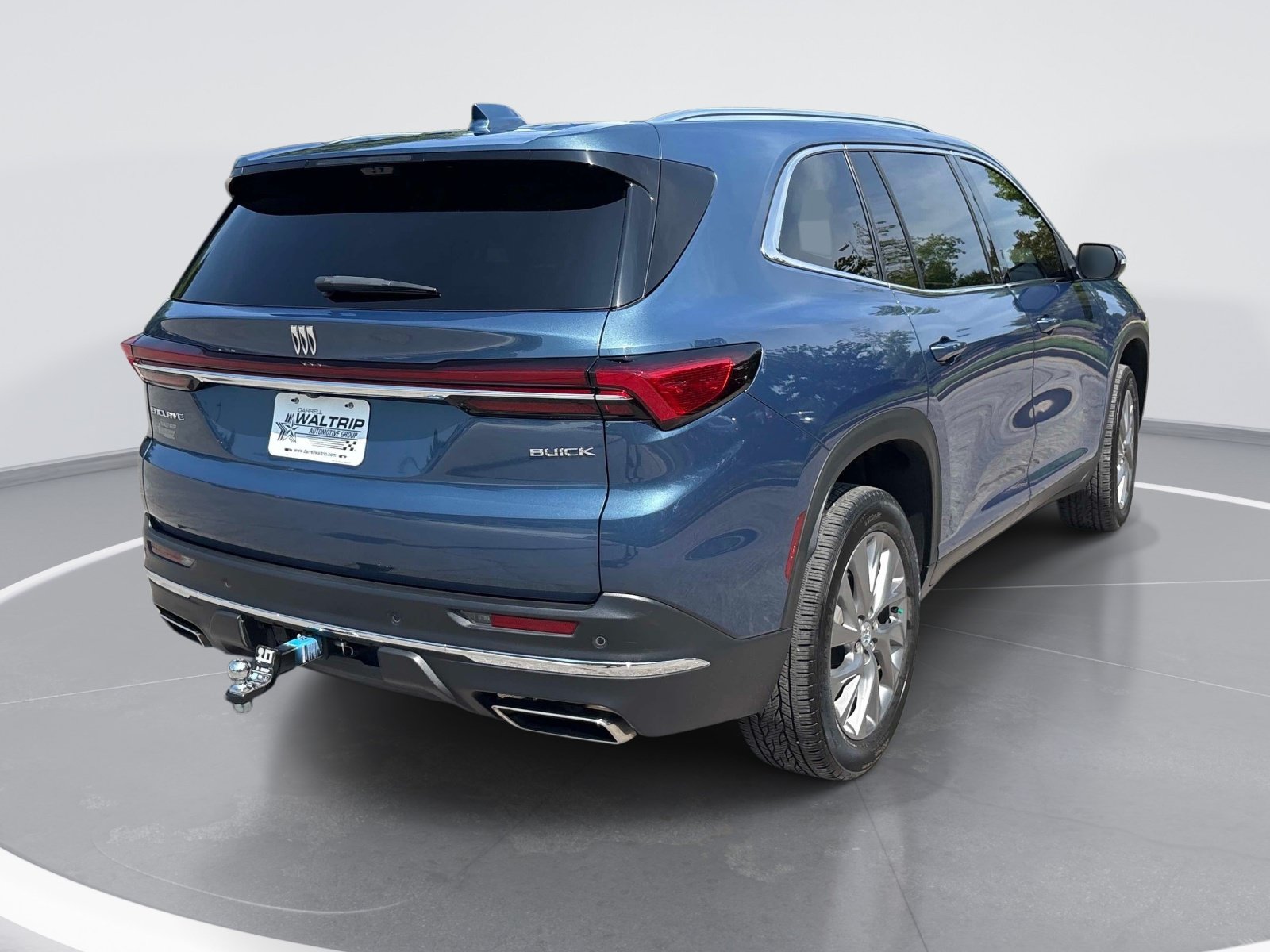 Used 2026 Buick Enclave Preferred w/ Power Package FWD image 8