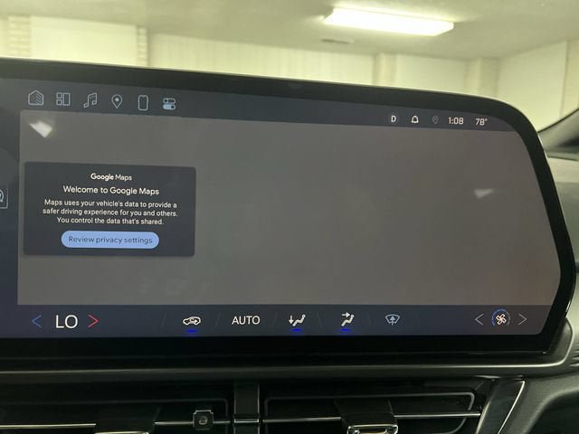 Certified 2025 Chevrolet Equinox EV LT FWD image 14