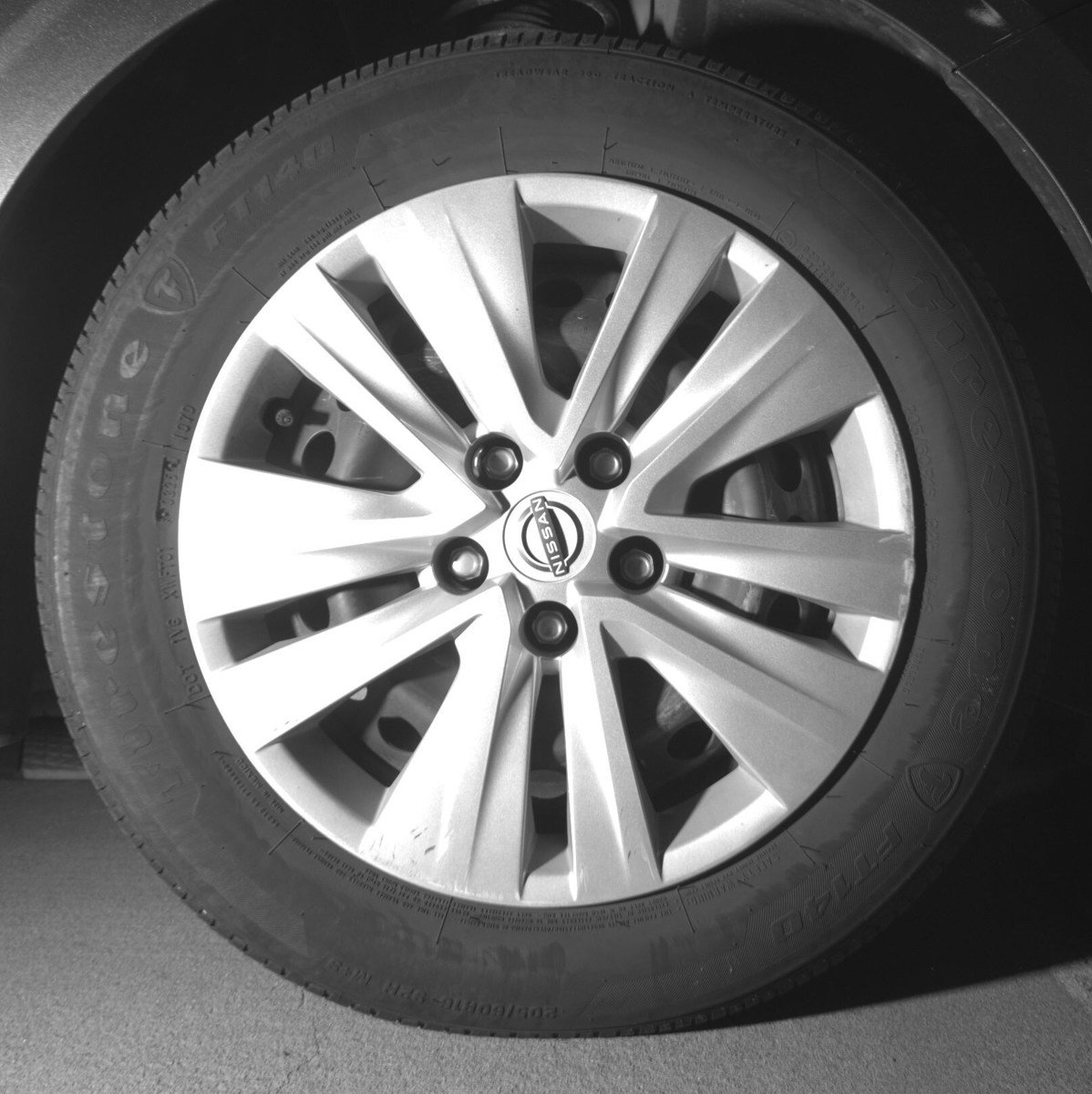 Used 2025 Nissan Sentra S image 10