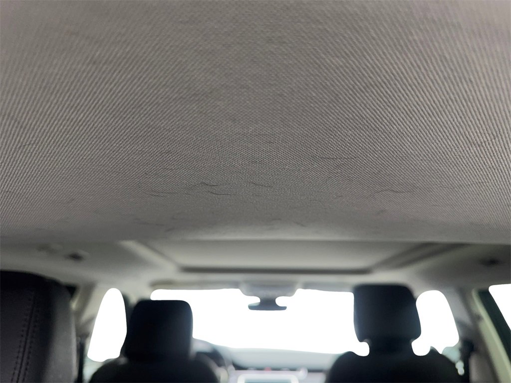 Used 2023 Land Rover Range Rover Evoque S image 74