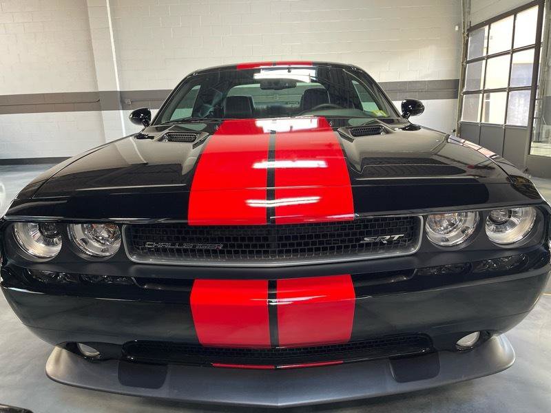 Used 2012 Dodge Challenger SRT8 RWD image 5