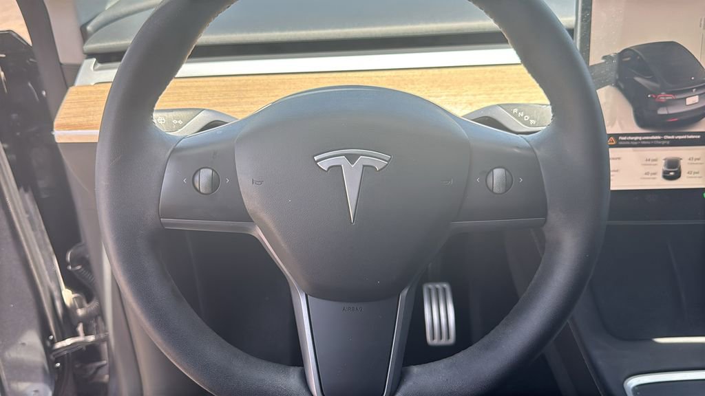 Used 2022 Tesla Model Y Performance AWD/4WD image 7