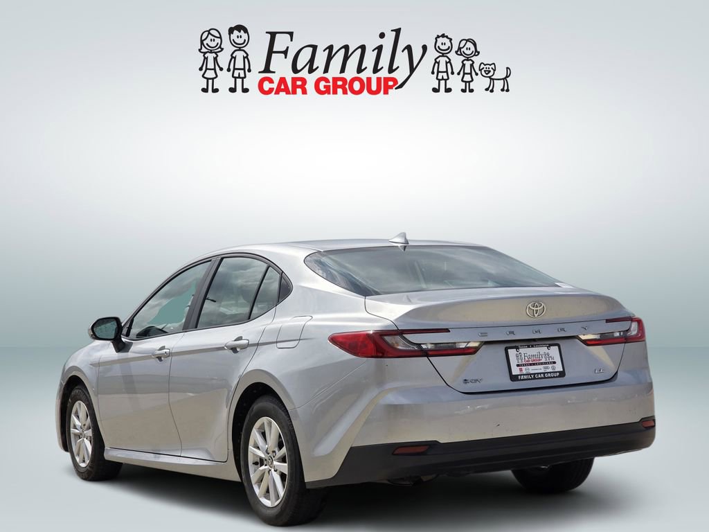 Used 2025 Toyota Camry LE FWD image 3