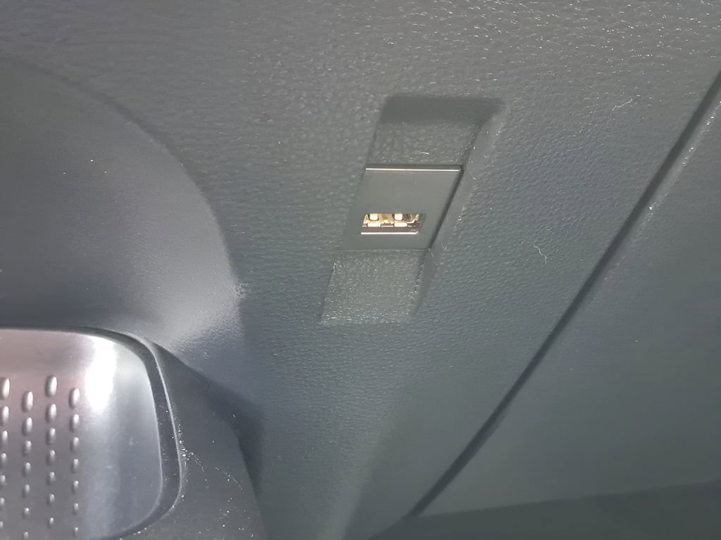 Used 2022 Toyota Corolla LE image 23