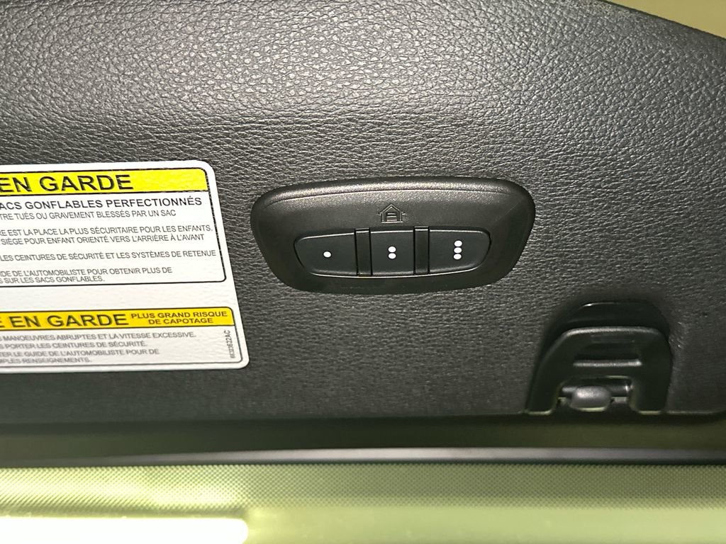 Used 2022 Jeep Wrangler Unlimited Sahara w/ Cold Weather Group image 32