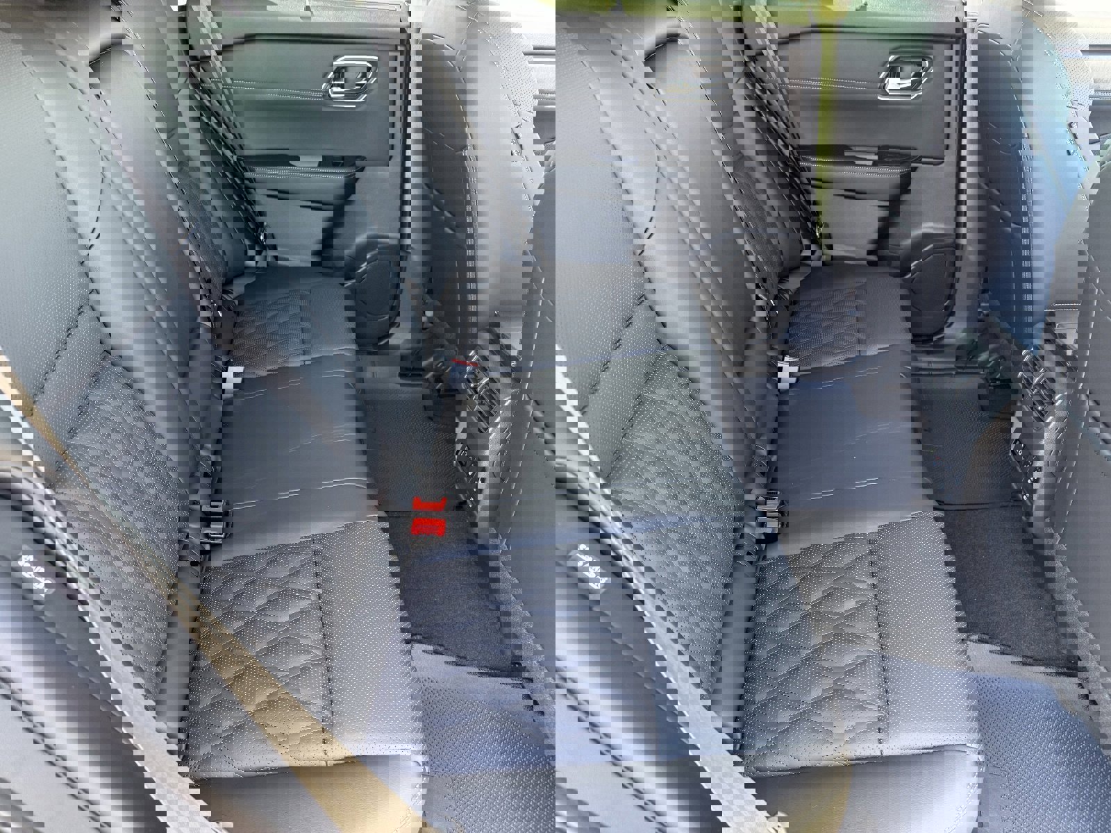 New 2026 Nissan Rogue Platinum image 14