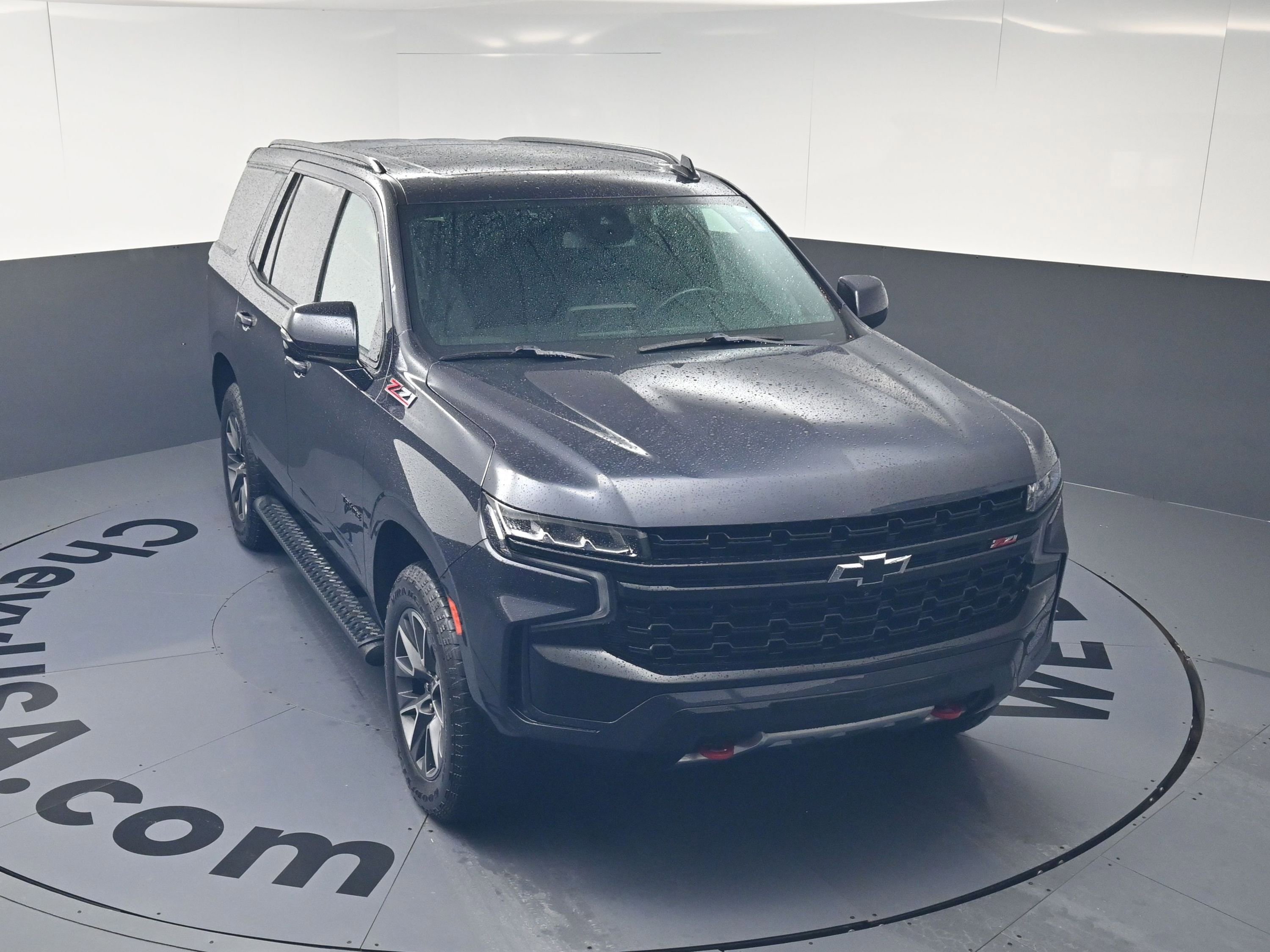 Used 2023 Chevrolet Tahoe Z71 w/ Luxury Package AWD/4WD image 32
