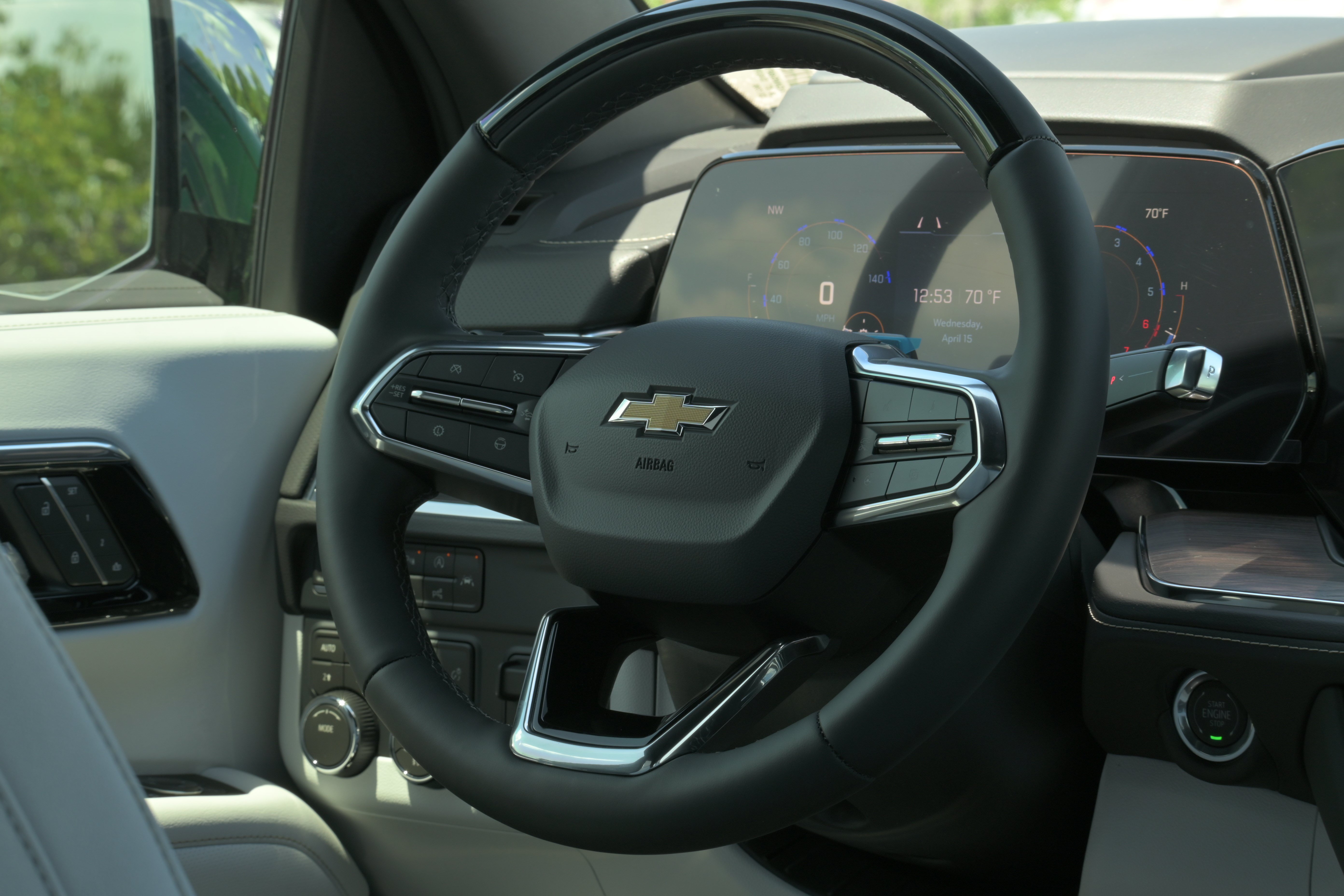 New 2026 Chevrolet Suburban Premier AWD/4WD image 24